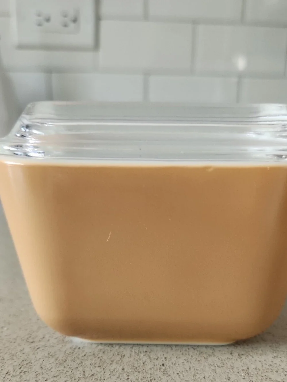 Vintage Pyrex Light Brown 501-B Refrigerator Dish Fridgie